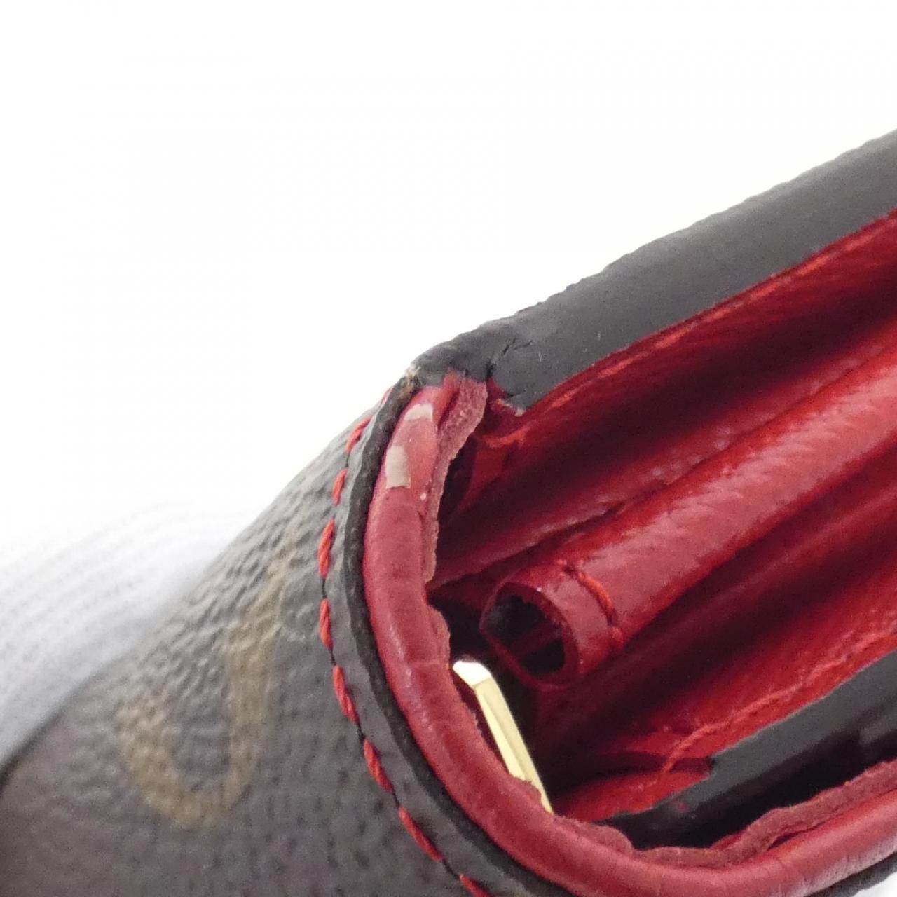 Louis Vuitton Monogram Portefeuille Sarah Retiro Wallet — view 3