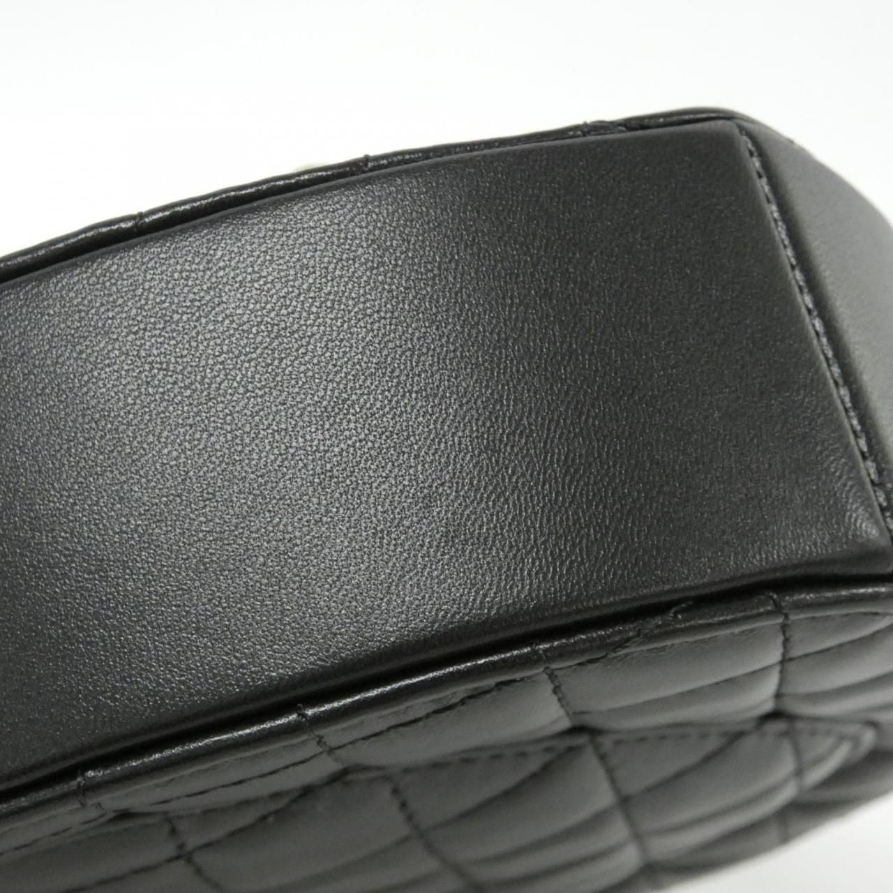 Chanel Shoulder Bag Black — view 3