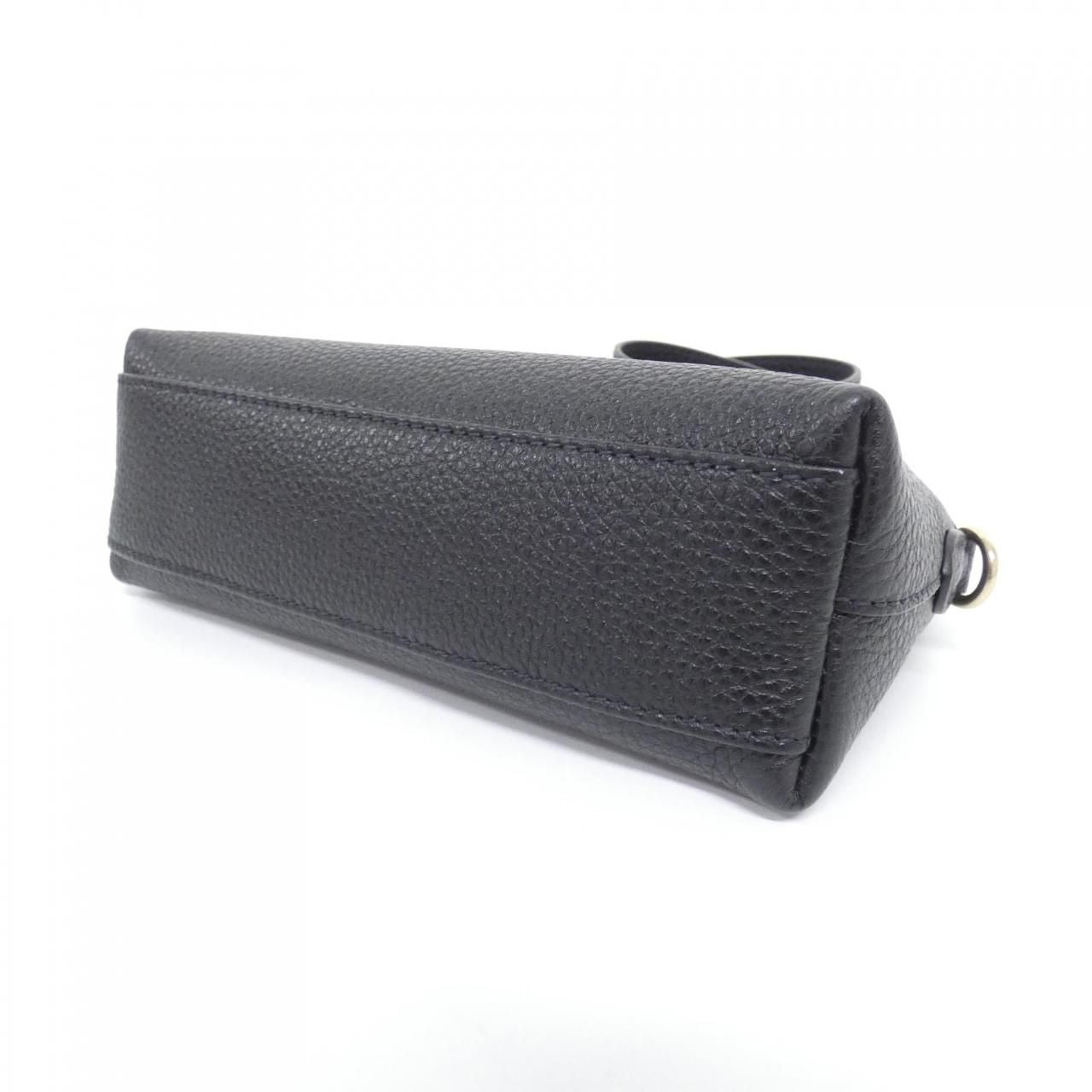 Prada Shoulder Bag Gold — view 3