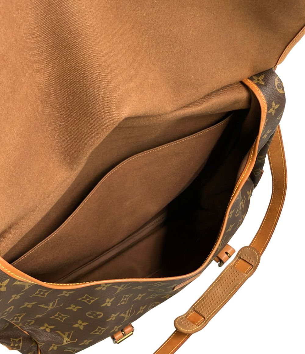 Louis Vuitton Shoulder Bag Crossbody Saumur 43 Monogram — view 5