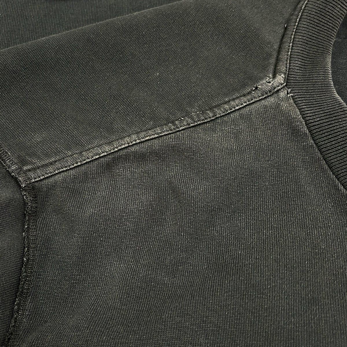 Louis Vuitton Short Sleeve T-Shirt S Jyn Navy Crew — view 9