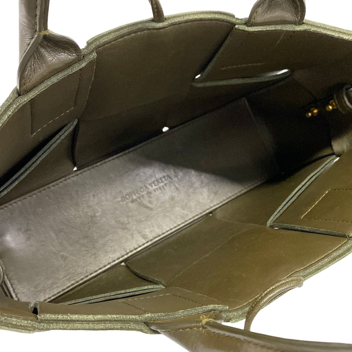 Bottega Veneta Tote the Arco Khaki Leather — view 7