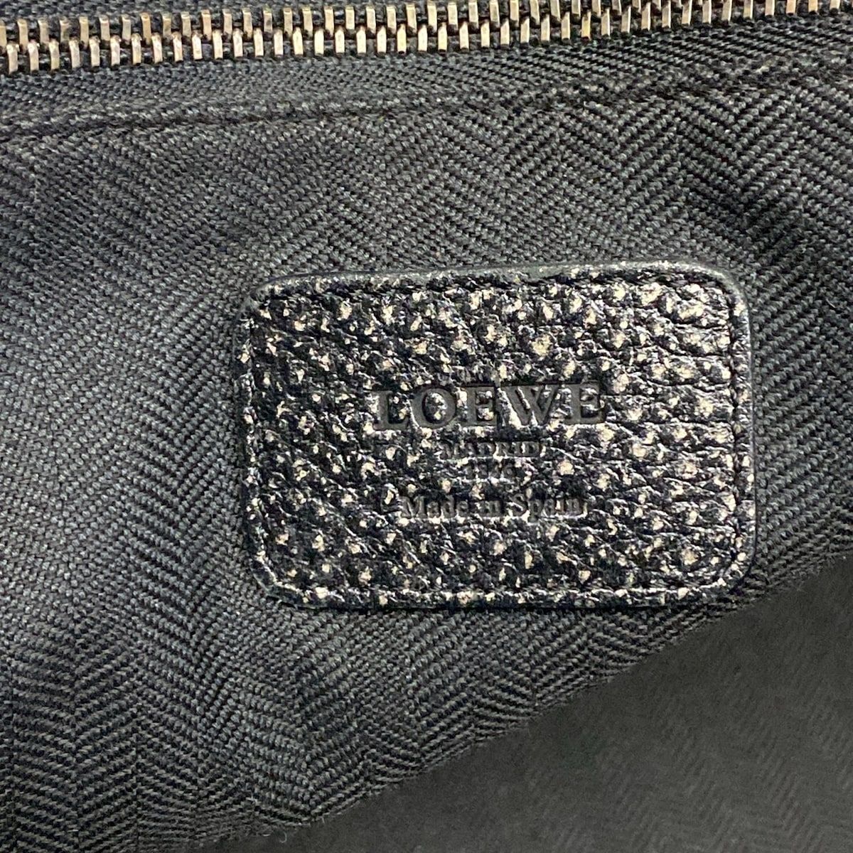 Loewe Tote Heritage Black Blanc Leather — view 8