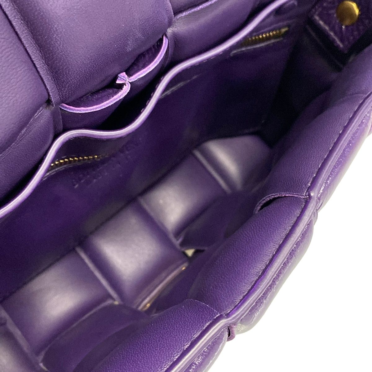 Bottega Veneta Shoulder Bag Padded Cassette Purple Leather — view 7