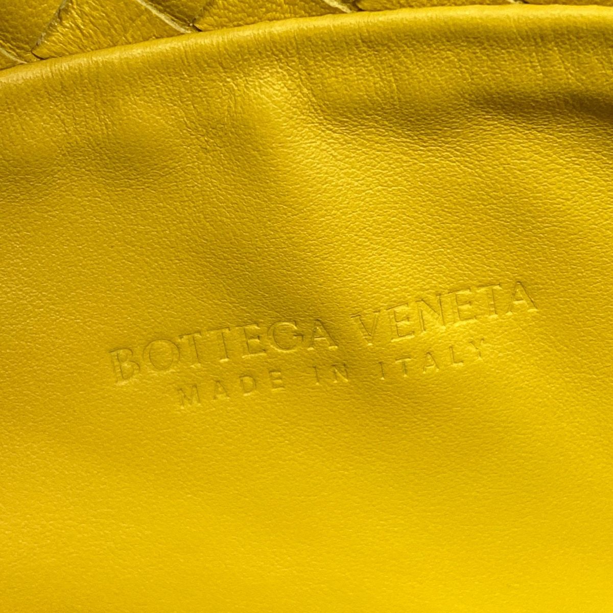 Bottega Veneta Shoulder Bag Intrecciato Yellow Leather — view 8
