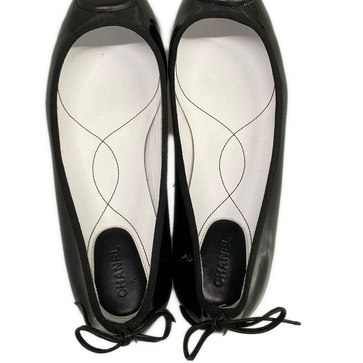 Chanel Flat Shoes 37.5 C Black CC Logo Ribbon Leather Lambskin — view 7