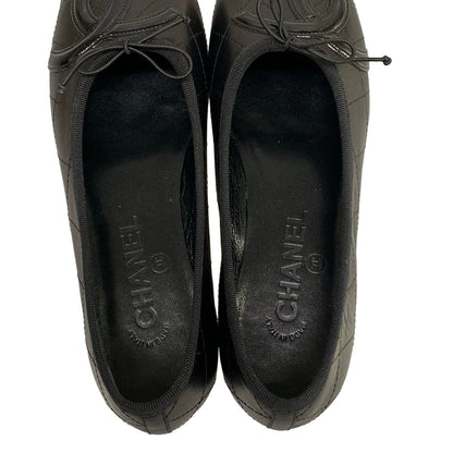 Chanel Flat Shoes 37.5 Black Cambon Line CC Logo Leather Lambskin — view 7