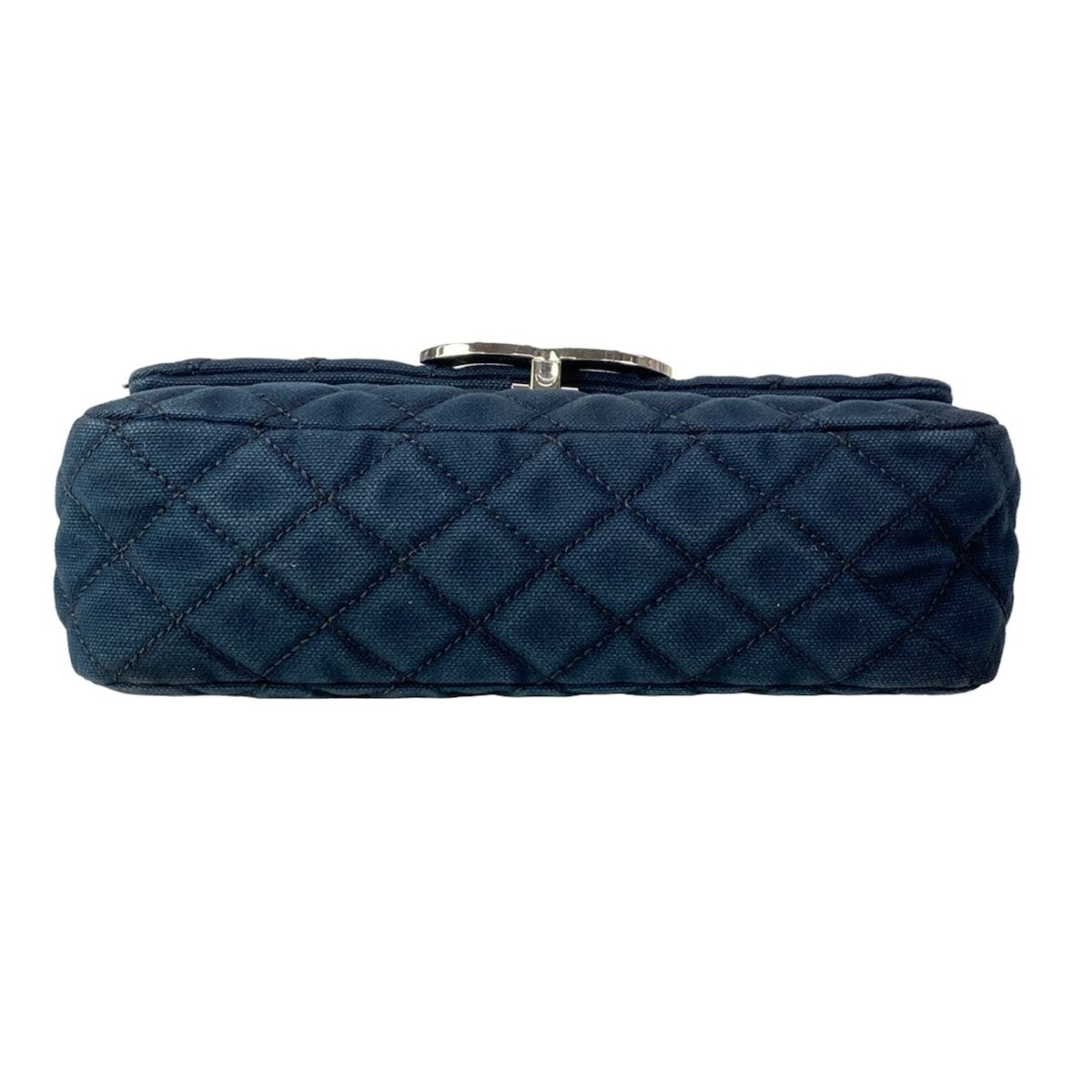 Chanel Shoulder Bag Quilted Cruise Line Dark Navy Chain Silver — view 5