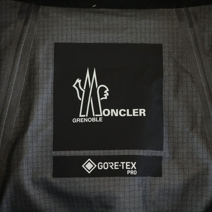 Moncler Rhc Ron Herman Moirans Ron Custom Made Front Logo Print Nylon Mountain — view 7