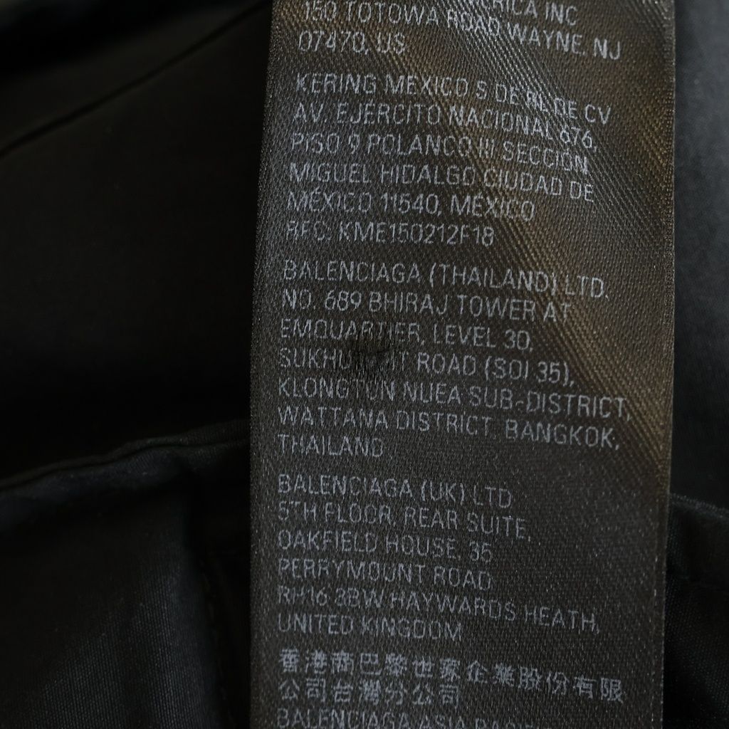 Balenciaga Cargo Shorts Black — view 5