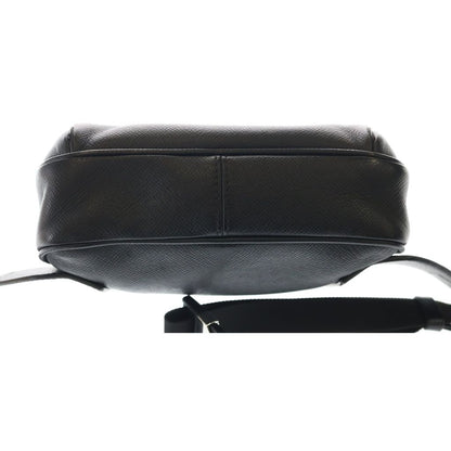 Louis Vuitton Bum Bag Taiga Leather Body Silver Black — view 4
