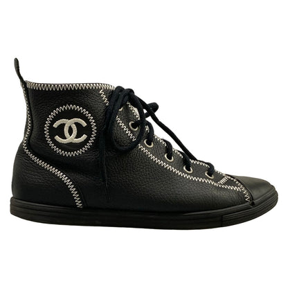 Chanel Sneakers Black High Cut Leather — view 4