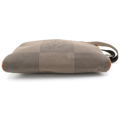 Louis Vuitton Damier Geant Acrobatic Belt Bag Brown — view 4