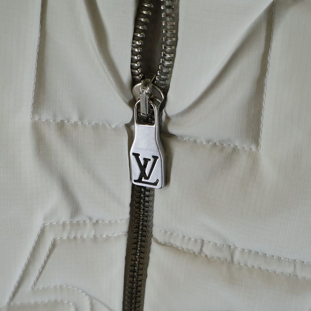 Louis Vuitton Quilted Technical Jacket White MM — view 6
