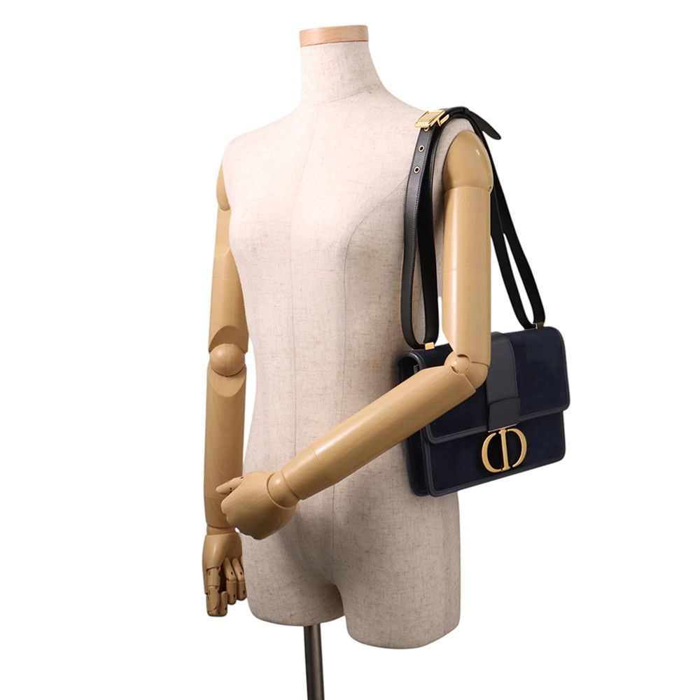 Dior Shoulder Bag 30 Montaigne Velvet Leather — view 4
