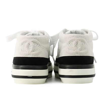 Chanel Sneakers CC Logo Suede 37 Black White — view 3
