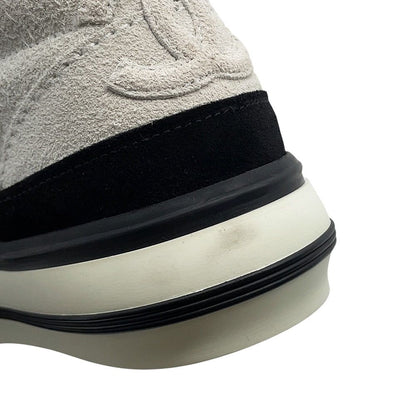 Chanel Sneakers CC Logo Suede 37 Black White — view 7