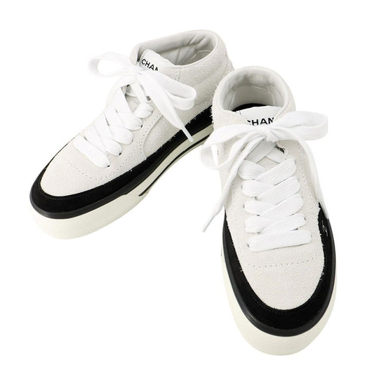 Chanel Sneakers CC Logo Suede 37 Black White
