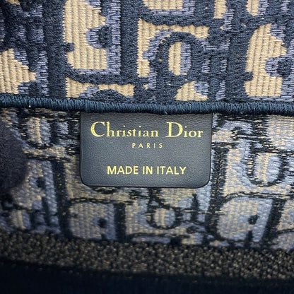 Dior Tote Auction Book Trotter — view 9