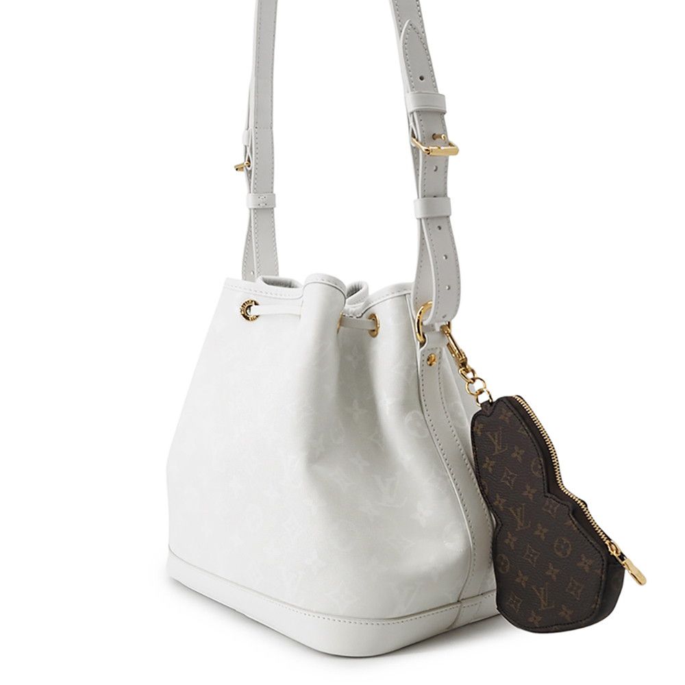 Louis Vuitton Shoulder Bag Leather Monogram Petit Noe White — view 2