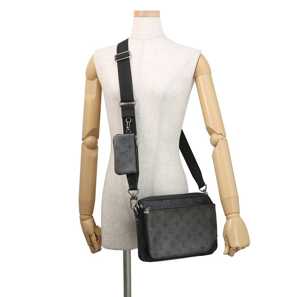 Louis Vuitton Shoulder Bag Monogram Eclipse Reverse Trio Black — view 4