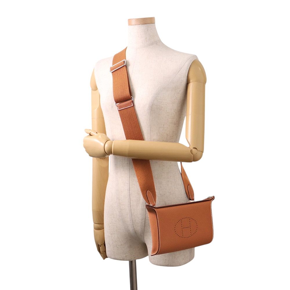 Hermes Lumes Shoulder Bag Vidopoche Gold Silver Togo — view 4