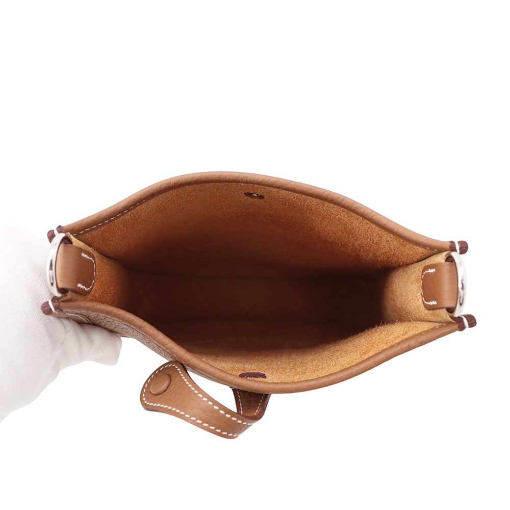 Hermes Shoulder Bag Evelyne TPM Amazon Sangle Zigzag Gold Silver Taurillon — view 4