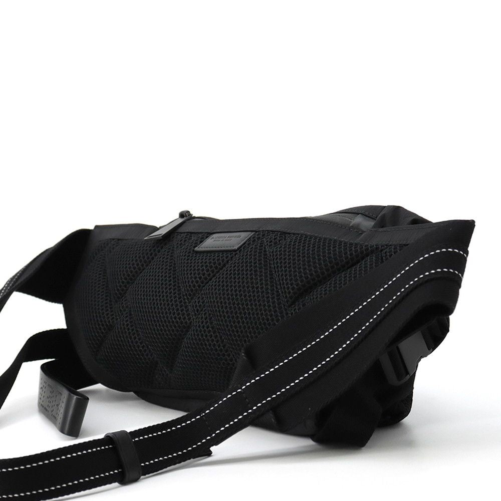 Bottega Veneta Belt Bag Mesh Nylon Black — view 3