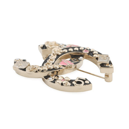 Chanel Brooch CC Logo Rhinestone Faux Pearl — view 2