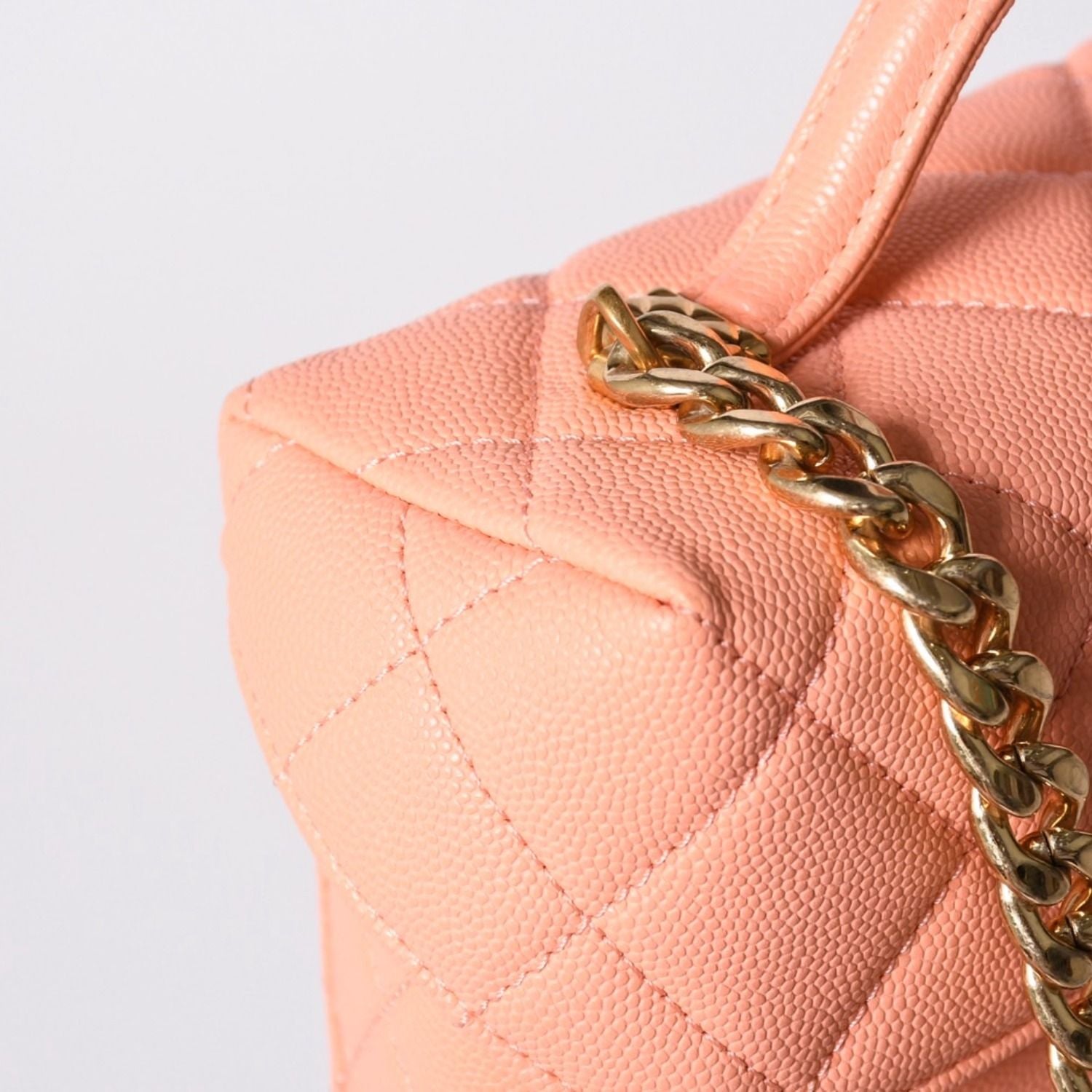 Chanel Vanity Chain Shoulder Bag 2-Way Base CC Logo Caviar Leather Pink — view 8