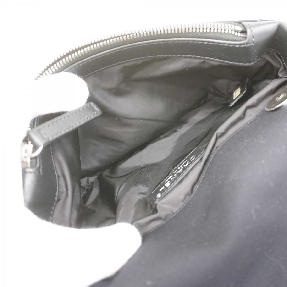 Chanel Waist Bag Jersey Black Silver — view 4