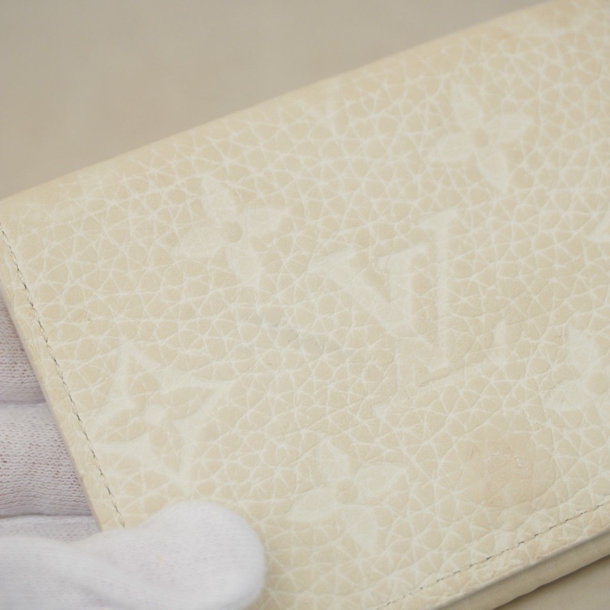 Louis Vuitton Business Card Holder Monogram Empreinte Envelope Full — view 5