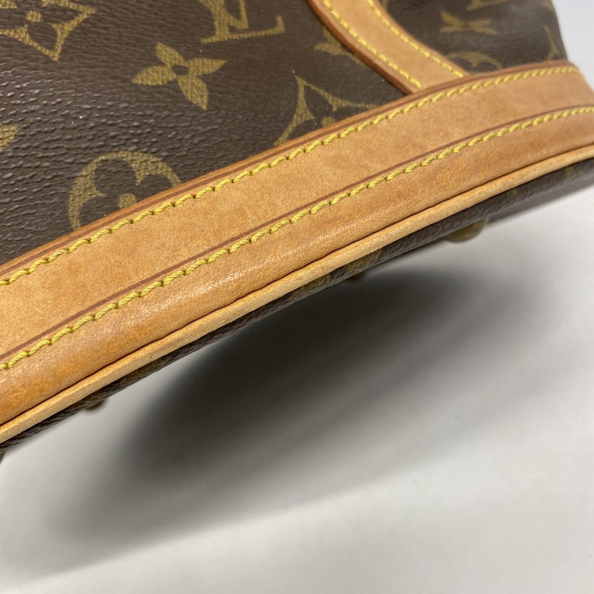 Louis Vuitton Tote Monogram Bucket GM Brown — view 8