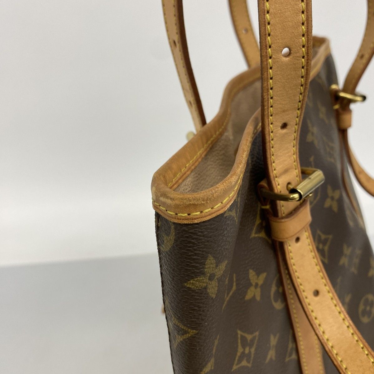 Louis Vuitton Tote Monogram Bucket GM Brown — view 7