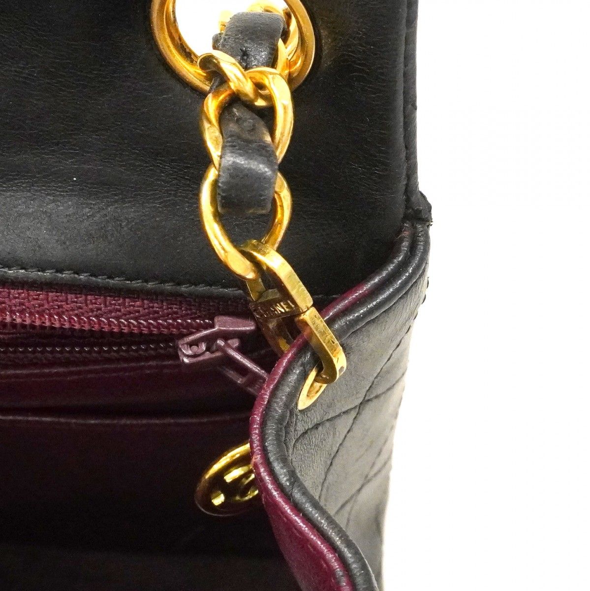 Chanel Shoulder Bag Mini Quilted Lambskin Black Gold — view 7