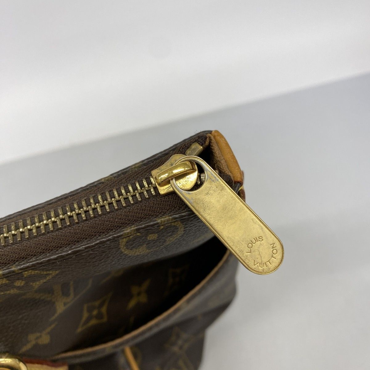 Louis Vuitton Tote Monogram Totally MM Brown — view 9