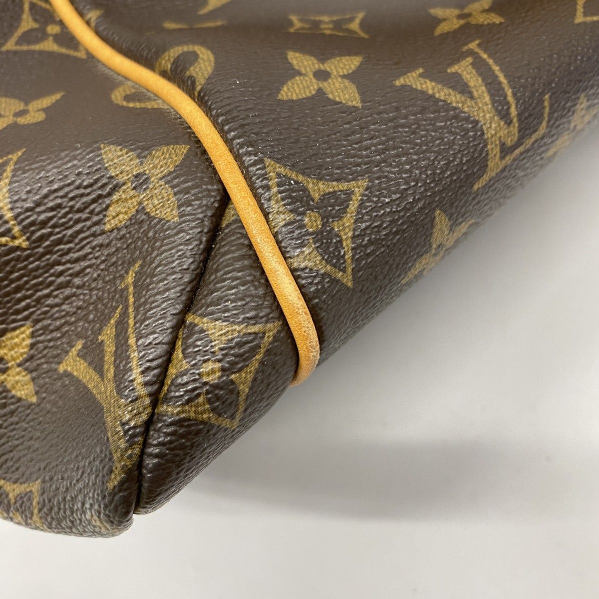 Louis Vuitton Tote Monogram Totally MM Brown — view 7