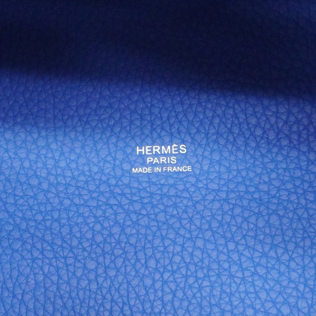 Hermes Handbag Picotin Lock PM Taurillon Clemence Mykonos Silver — view 5