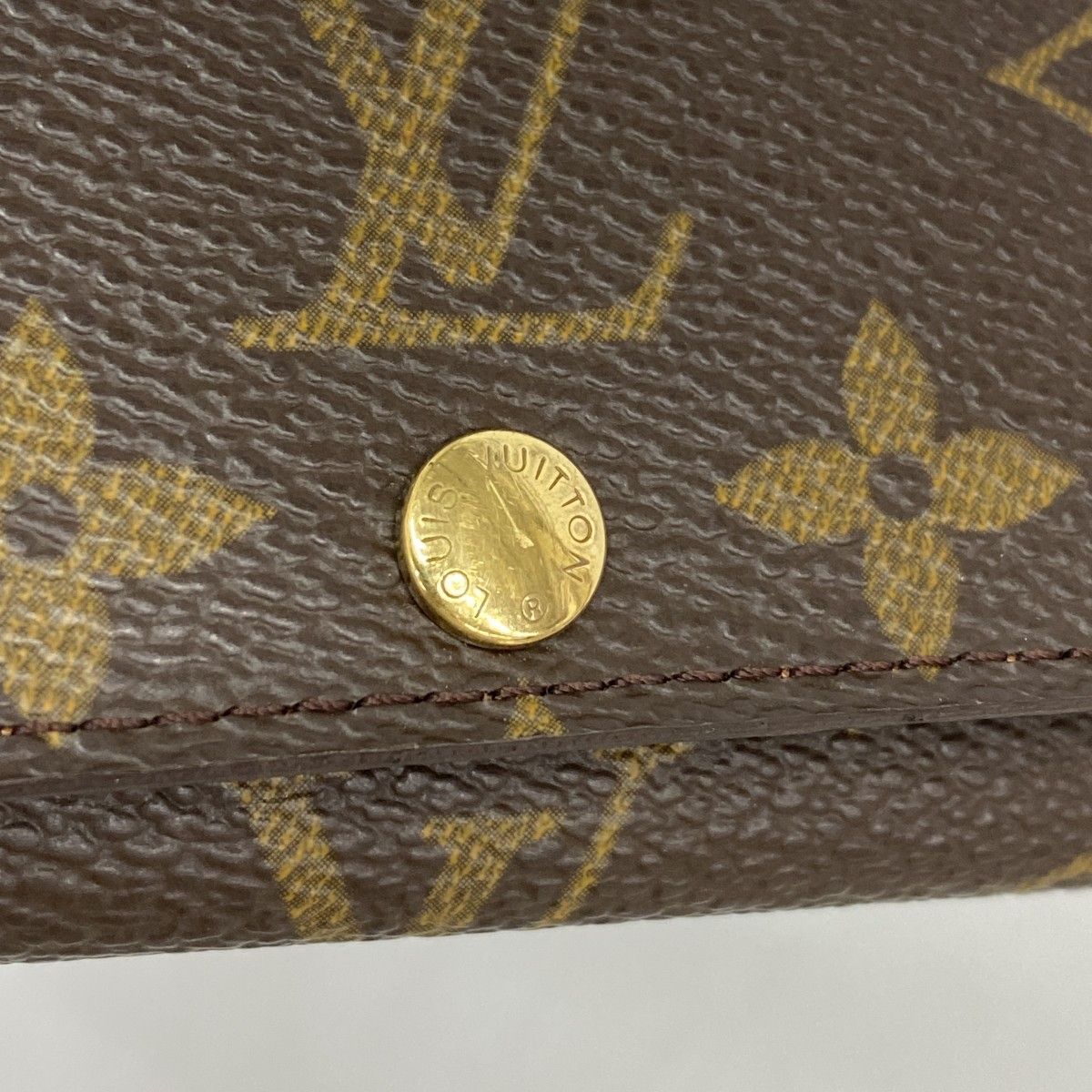 Louis Vuitton Key Case Monogram Multicles 4 Brown Key Holder — view 6
