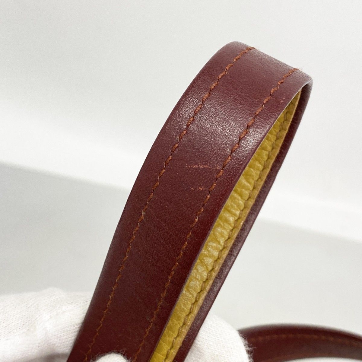 Cartier Shoulder Bag Must Leather Beige Bordeaux Gold — view 8