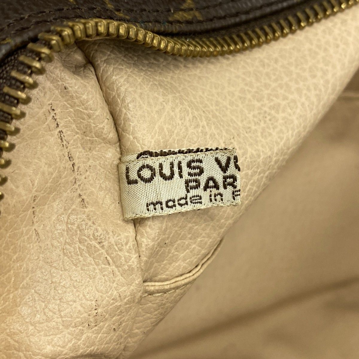Louis Vuitton Pouch Monogram Trousse Toilet 28 Brown — view 5