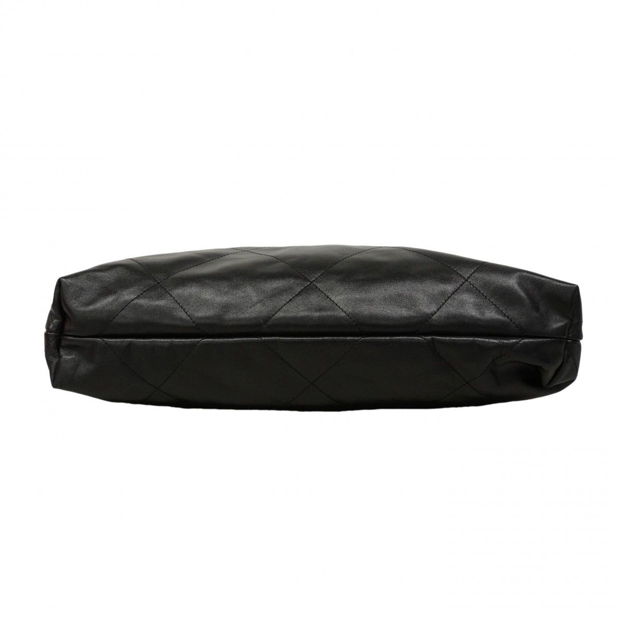 Chanel Shoulder Bag 22 Calf Black Chien Pants Gold — view 3