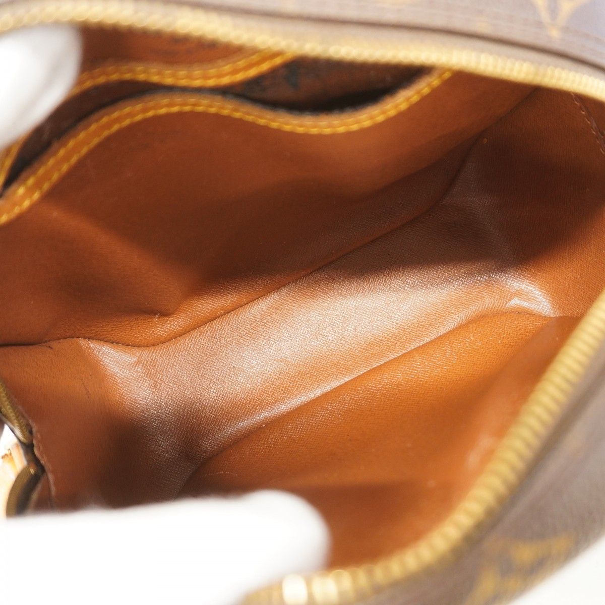 Louis Vuitton Shoulder Bag Monogram Blois Brown — view 4