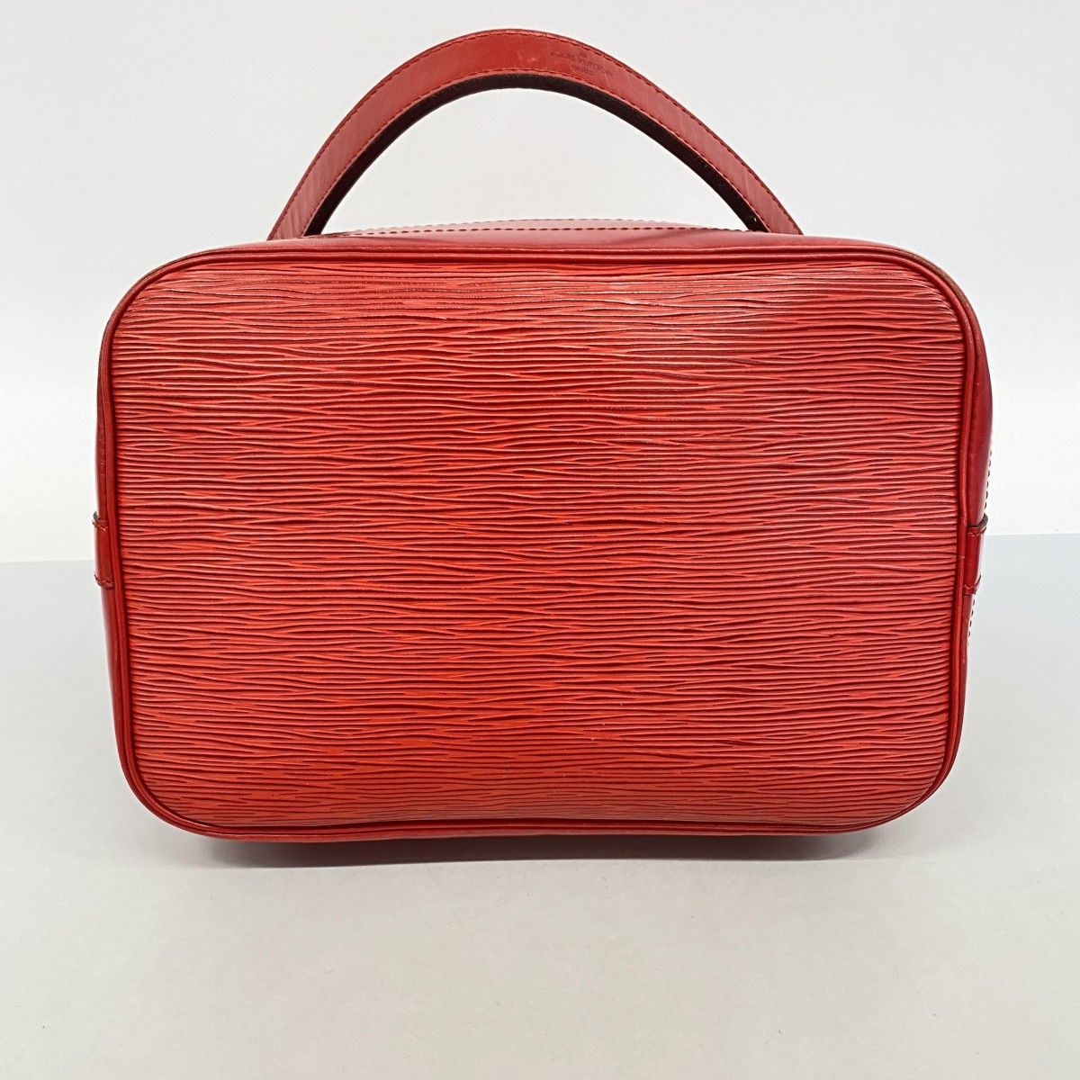 Louis Vuitton Shoulder Bag Epi Noe Castilian — view 3