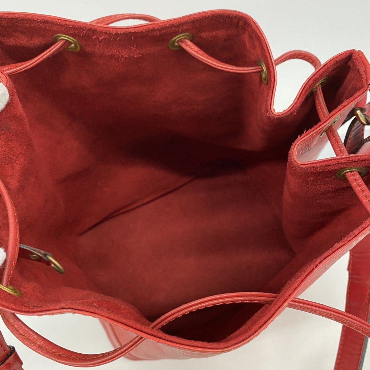Louis Vuitton Shoulder Bag Epi Noe Castilian — view 4