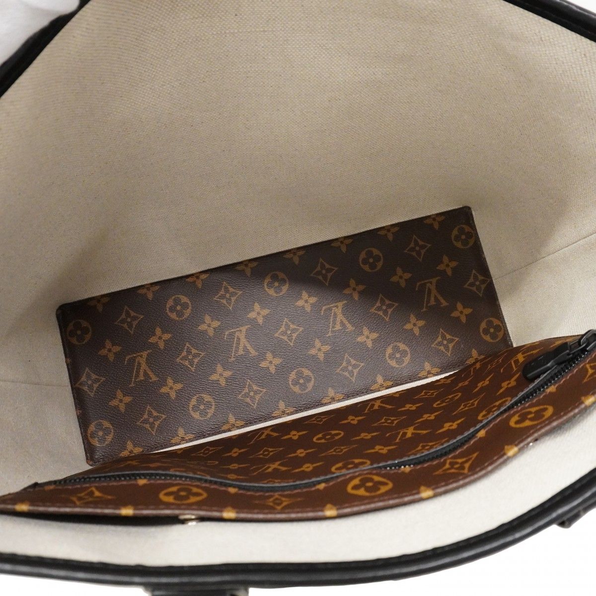 Louis Vuitton Tote Monogram Macassar Weekend PM Brown Noir 2-Way — view 4