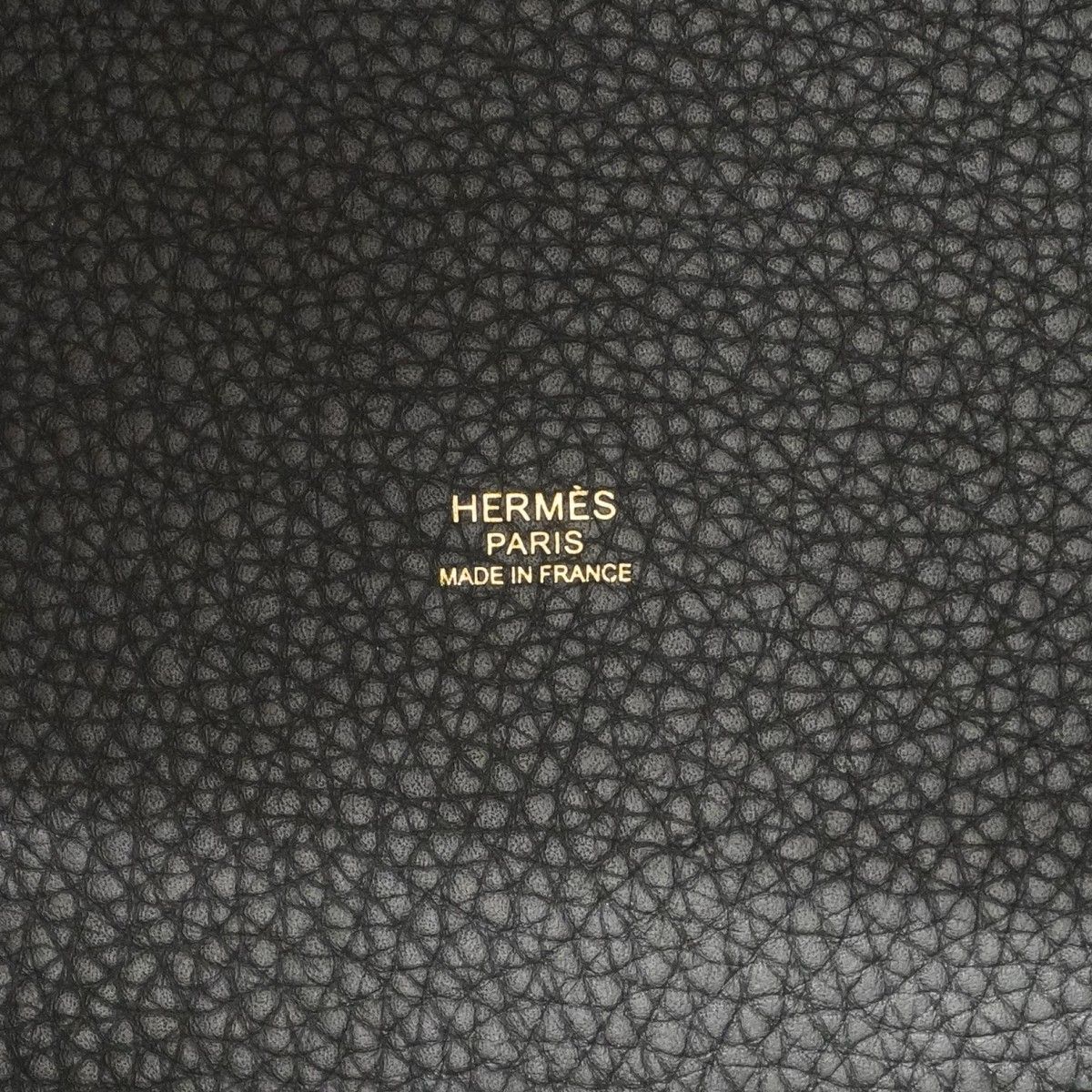 Hermes Handbag Picotin Lock MM Taurillon Clemence Black Gold — view 5
