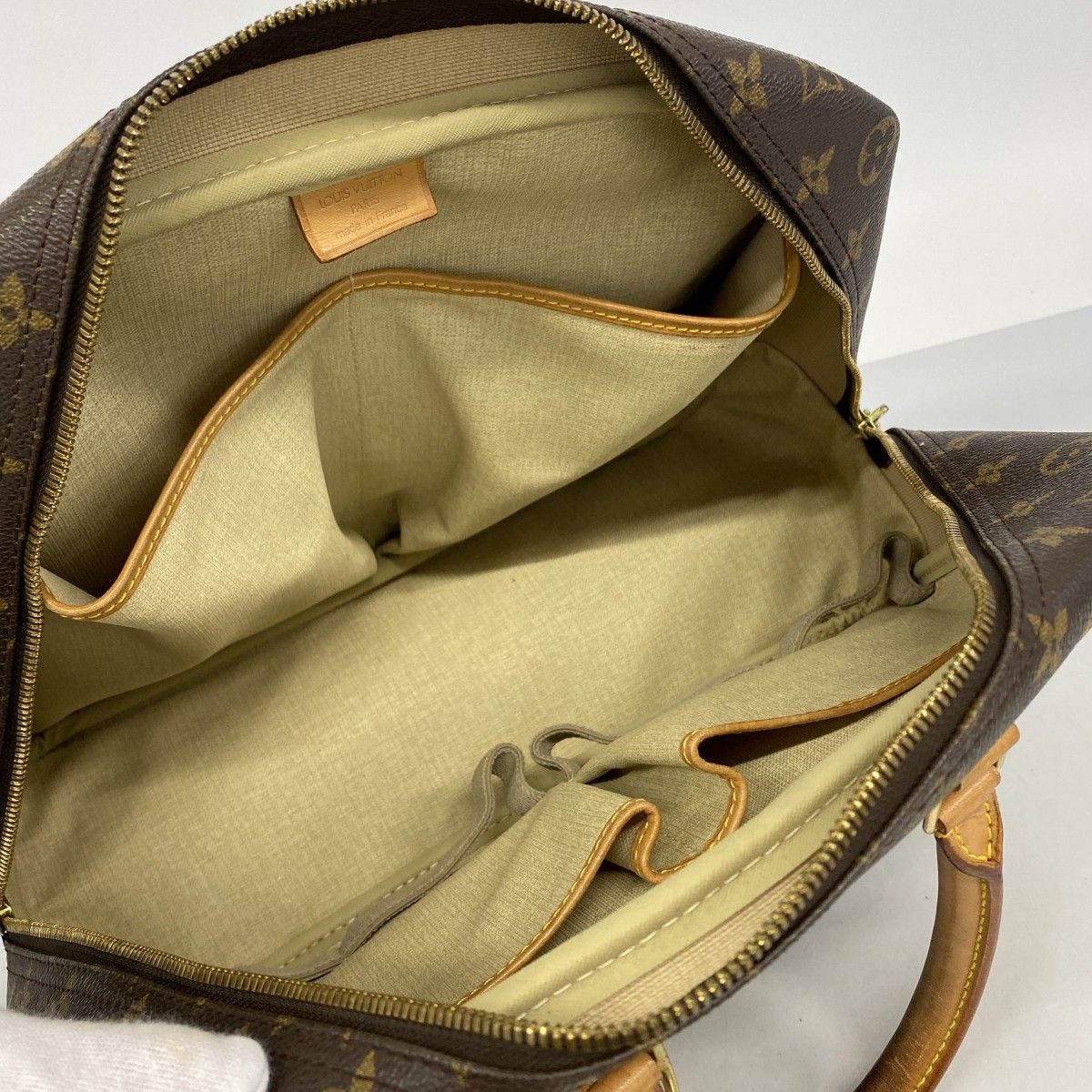 Louis Vuitton Handbag Monogram Deauville Brown — view 4