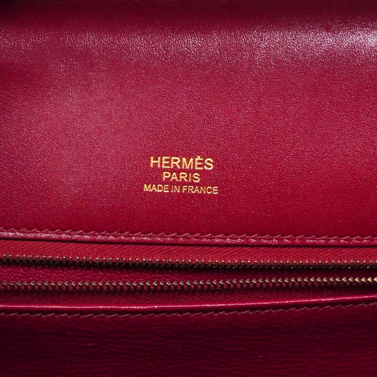 Hermes Handbag Kelly 32 Ghillies Tadelakt Ruby Gold 2-Way — view 5