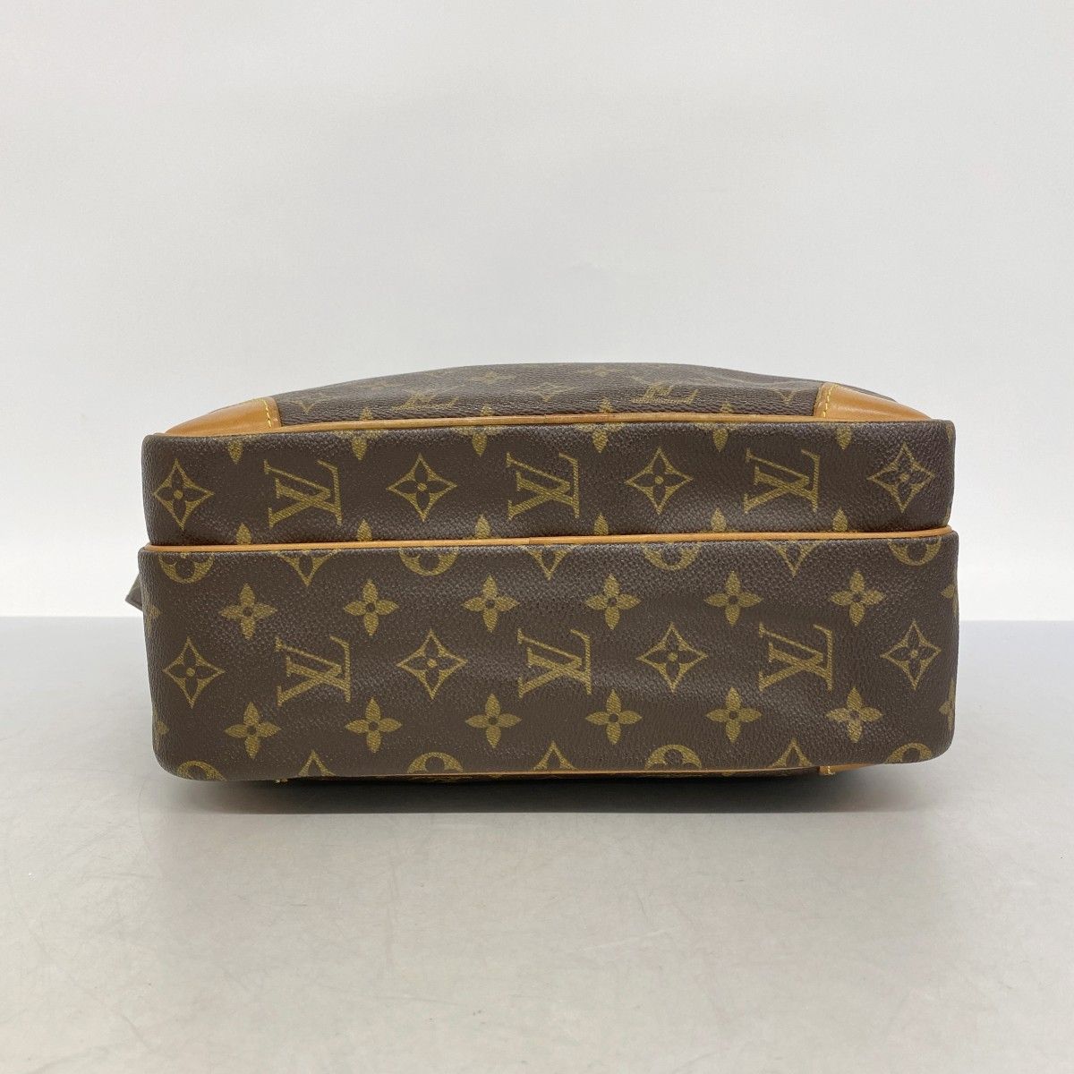 Louis Vuitton Shoulder Bag Monogram Nile Brown — view 3